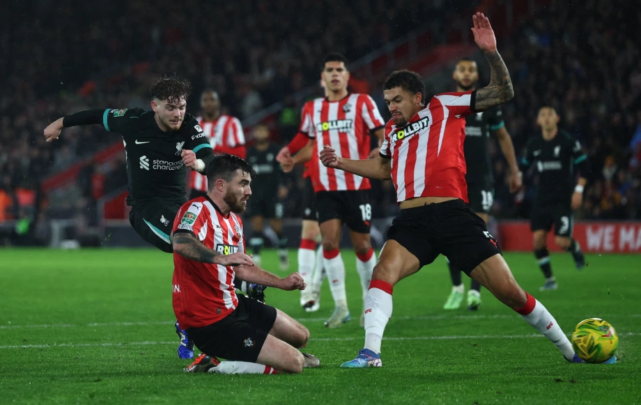 Liverpool vượt qua Southampton, vào bán kết Cúp Liên đoàn