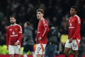 Manchester United chìm sâu vào thất vọng
